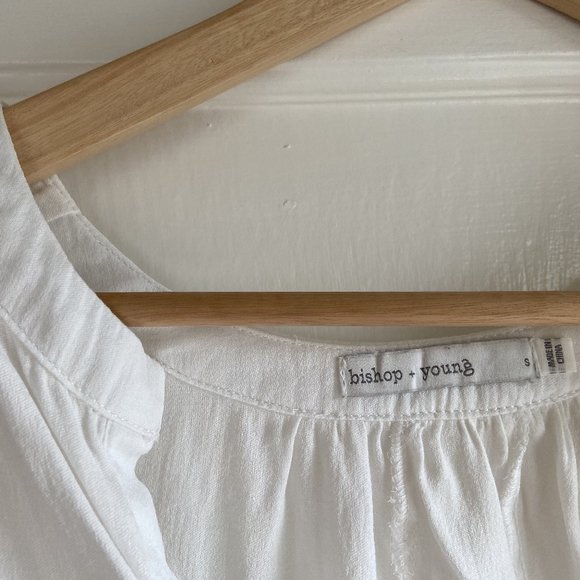 Anthro bishop + young, white high/low blouse, small - Picture 3 of 3